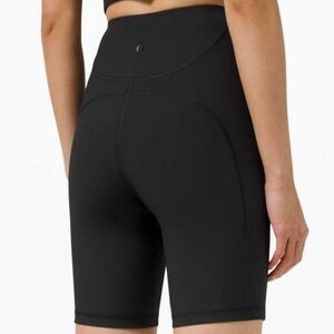 Lululemon Ribbed Contoured High-Rise Short Size 4